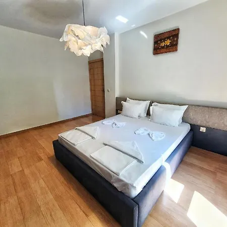 Atlantic Apartment *